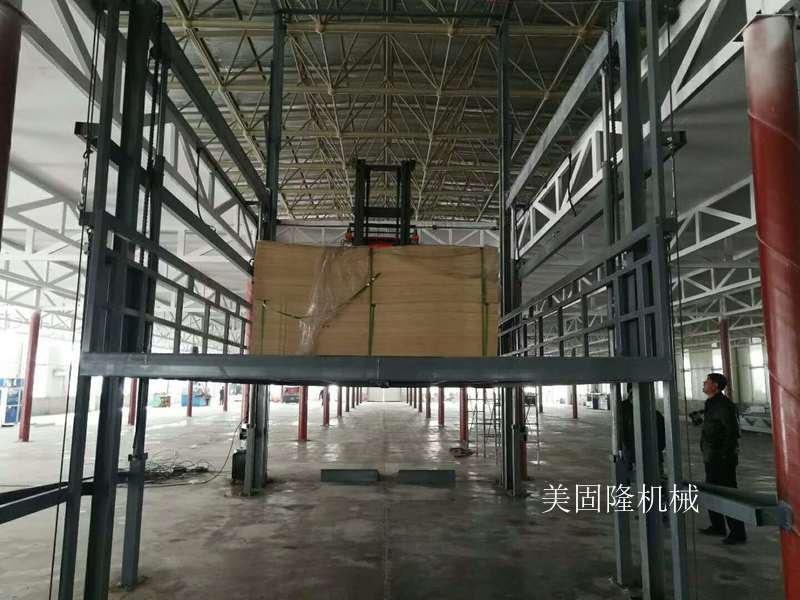 锡林郭勒导轨式升降机厂家